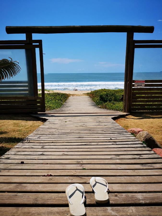 Pousada La Luna - Frente Mar Barra Velha  Buitenkant foto